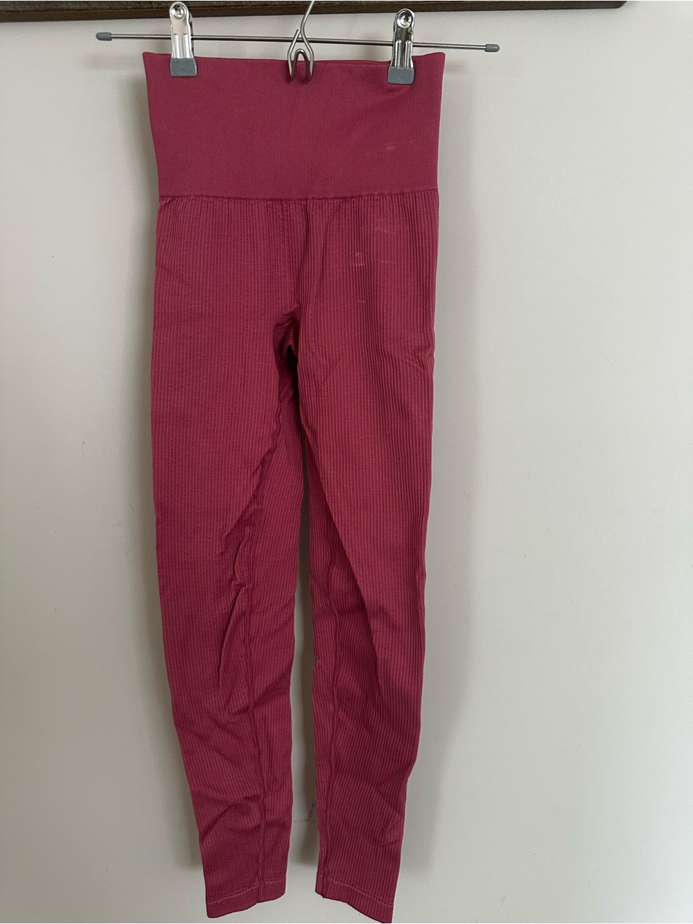 Victoria's Secret Ribbed High-Waist Leggings in Deep Pink